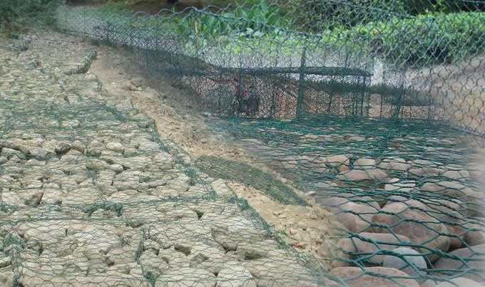 Stone Containing Mesh Cells for Slope Soil Control